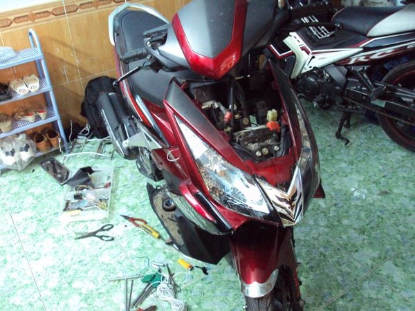 xe air blade mở khoá không lên điện