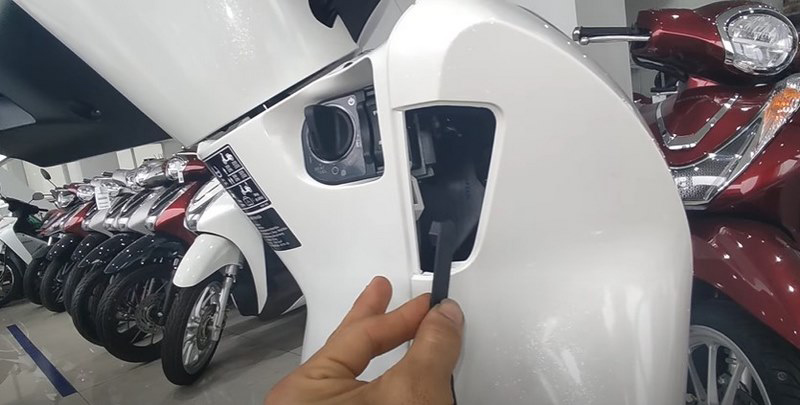cách mở khóa xe sh khi hết bình cách mở khóa xe sh khi hết bình